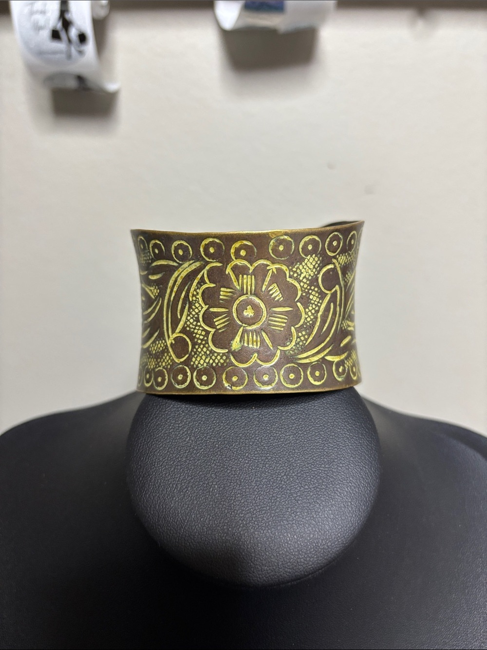 Western Floral Etched Wide Brass Cuff Bracelet - Antique Gold